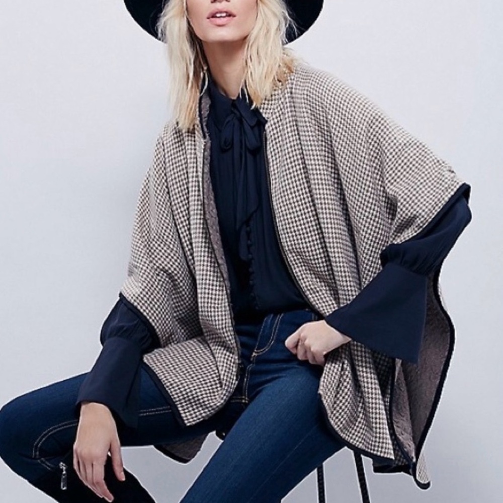 free people houndstooth beige tan reversible zip up swept away ruana poncho cape